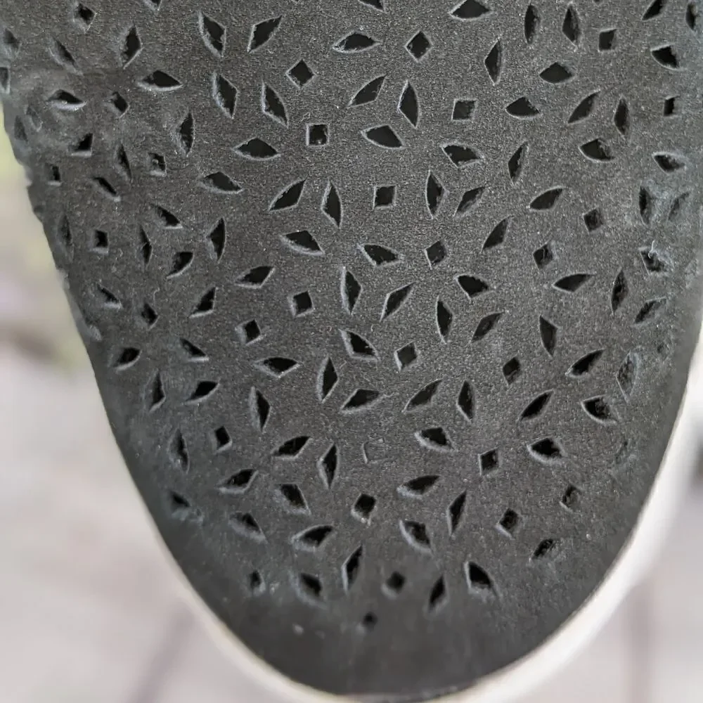 Vionic Midi Perf Slip-On Sneakers